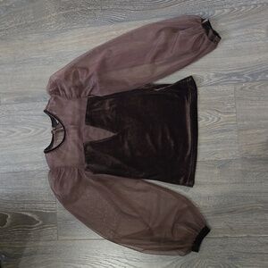 Velvet mesh yoke lantern sleeve slim top size small